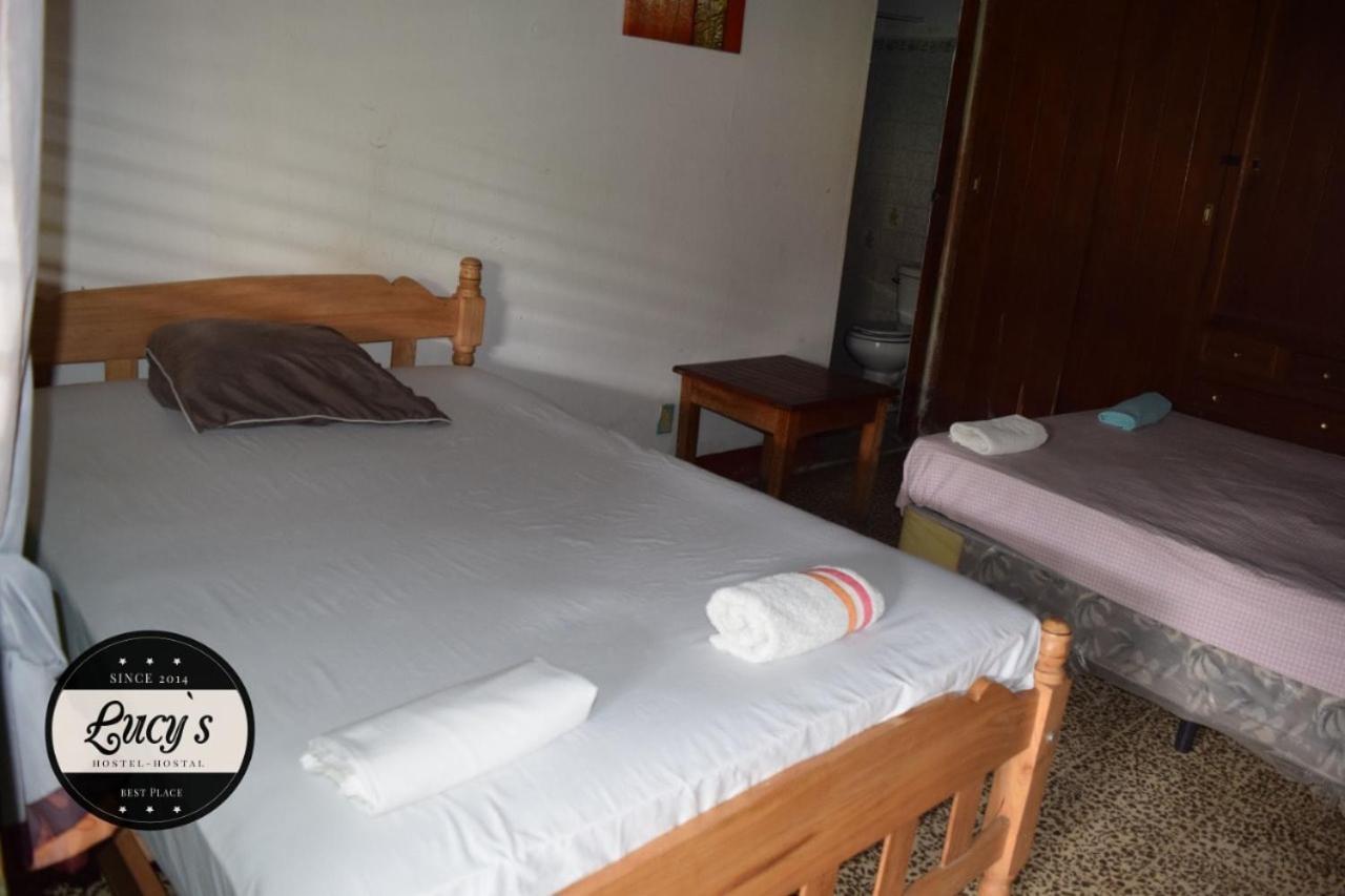 Casa Lucys Hostal Granada Dış mekan fotoğraf