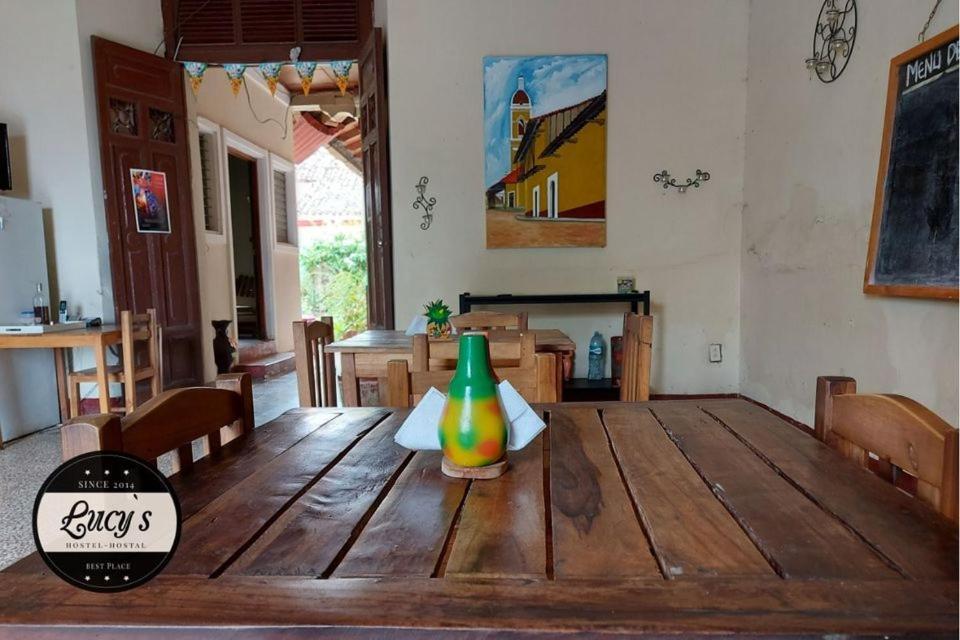 Casa Lucys Hostal Granada Dış mekan fotoğraf